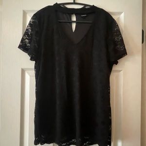 Black short sleeve lace top